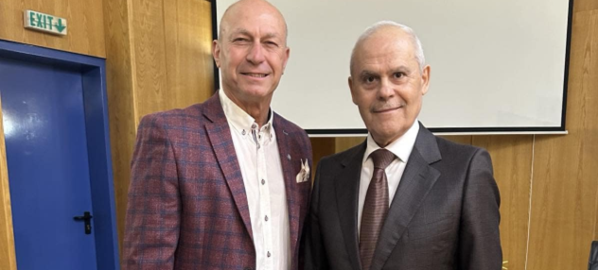 Με υπογραφή του Υφυπουργού Νίκου Ταγαρά η αναθεώρηση όρων δόμησης στο Λουτράκι - Προεδρικό Διάταγμα